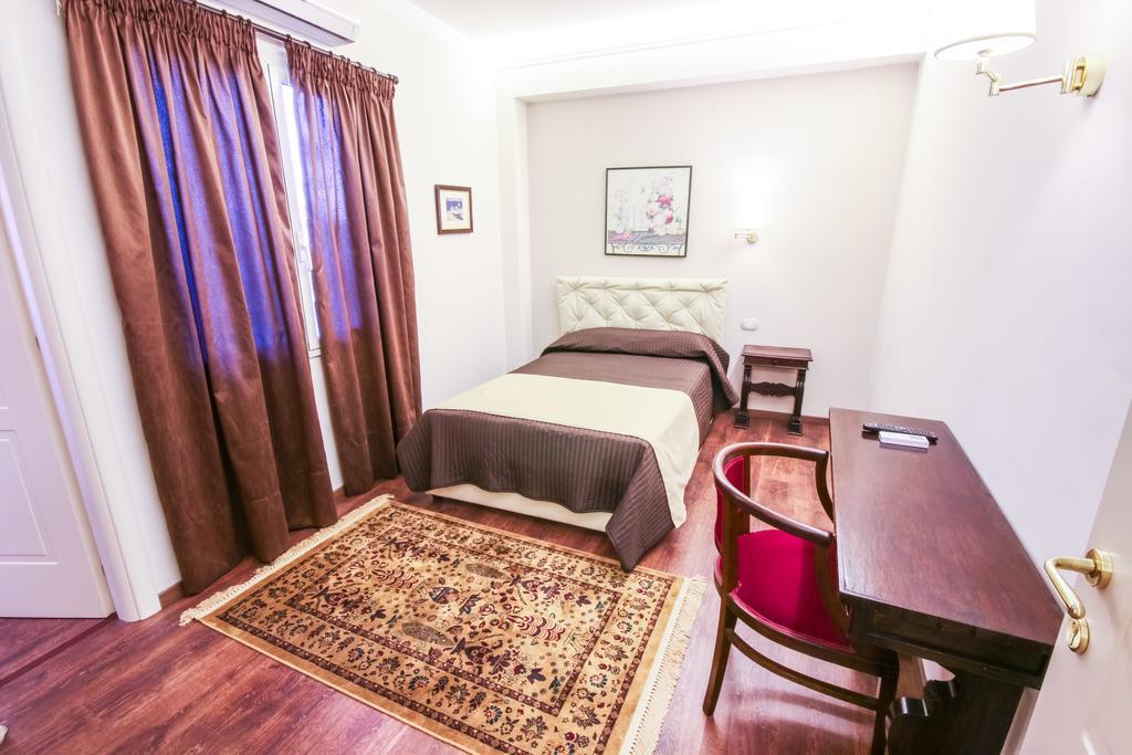 96 Guest House Реджо-ди-Калабрия Экстерьер фото